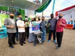2 Penyerahan Wastafel ke Camat Tanjungsari
