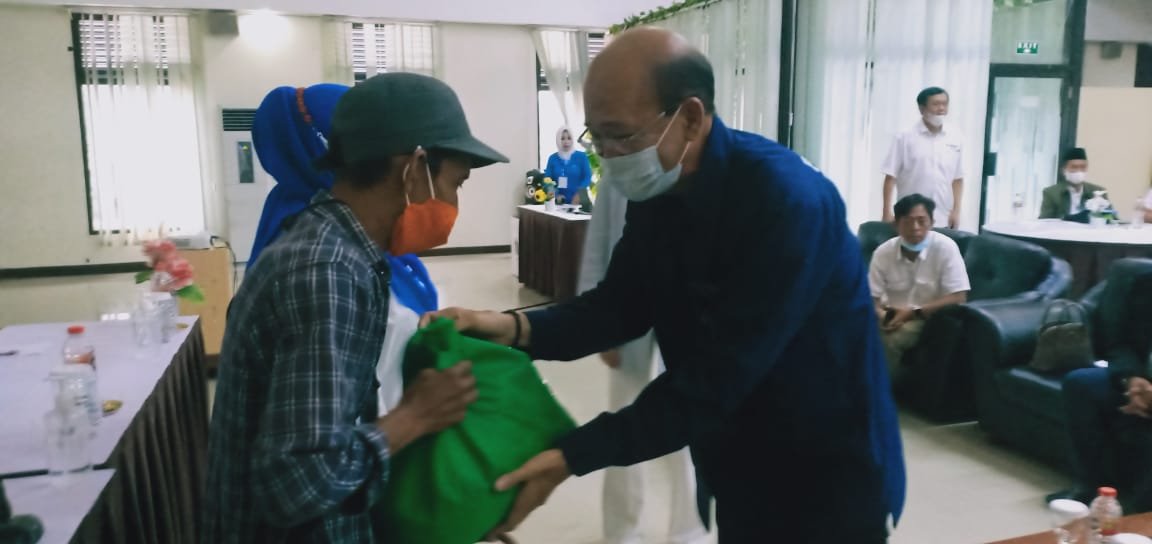 PWI Peduli Jabar Berbagi