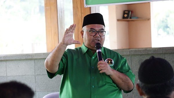 Anggota DPRD Provinsi H. Pepep Saepul Hidayat saat kegiatan di Sumedang belum lama ini (Poto Instagram akun pepepsae)